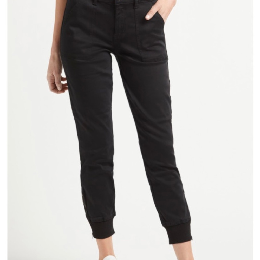 Level 99 black joggers